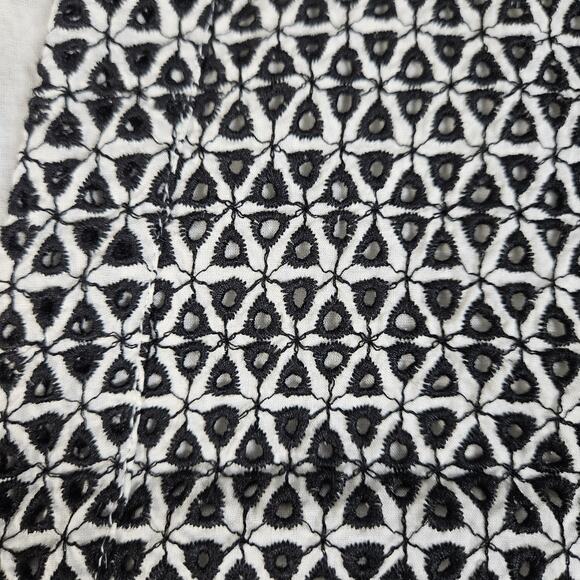 J.Crew Embroidered Cotton Fit Flare Dress Black White Sleeveless Size 10 - Picture 4 of 9